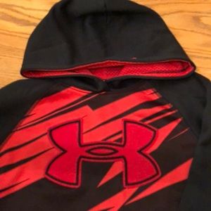 Under armour hooded sweatshirt